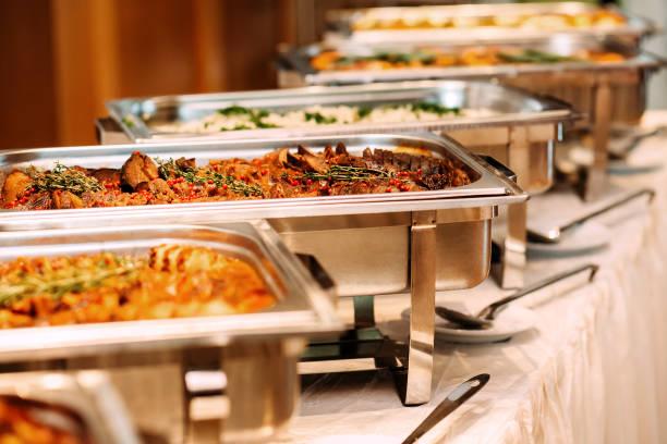 warm buffet catering