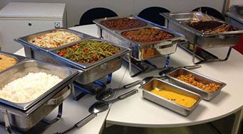 indonesisch buffet aan huis