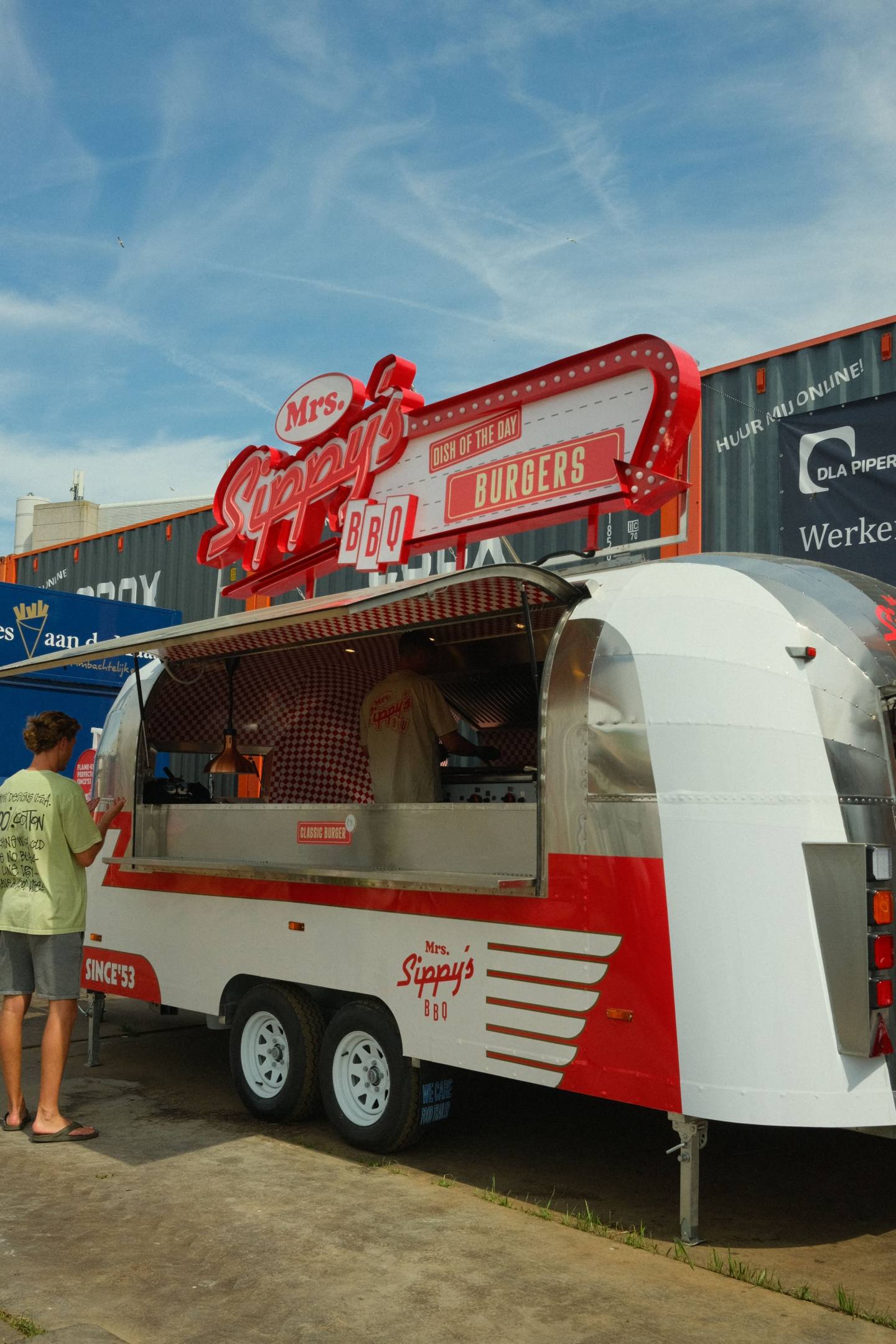 foodtruck mobile bbq
